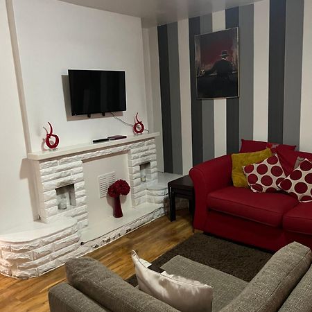 Rosewood Lodgings Special Offer For Student On Long Stay Manchester Esterno foto
