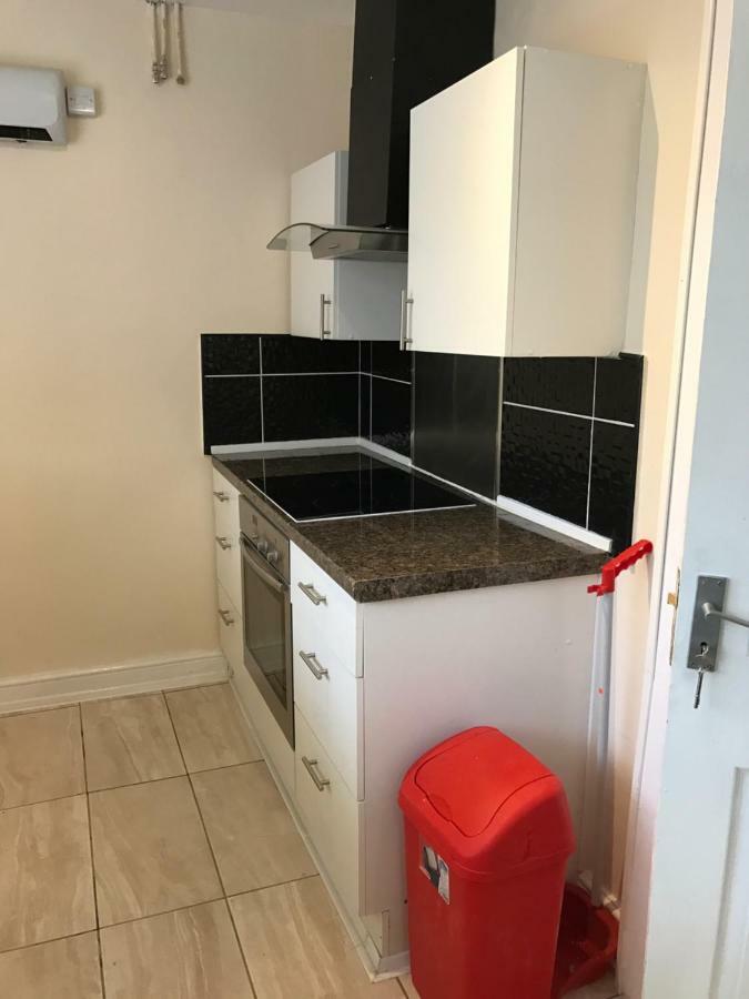 Rosewood Lodgings Special Offer For Student On Long Stay Manchester Esterno foto